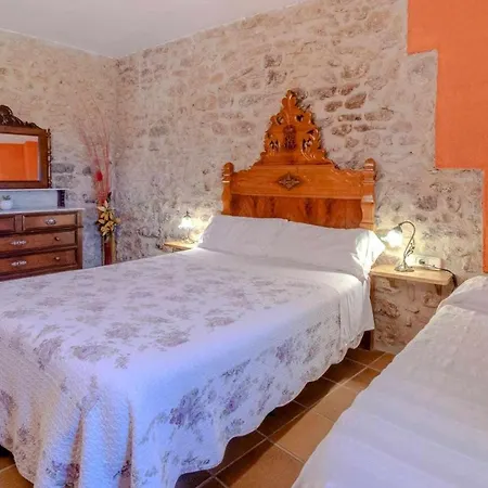 Mas Ros Casa Rural En Un Entorno Natural Y Tranquilo Сasa de vacaciones Olives (Catalonia)